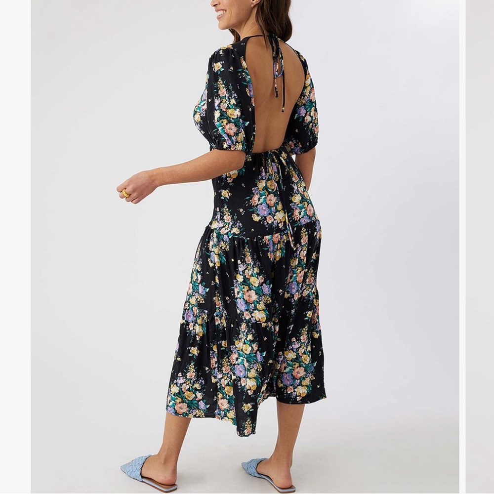 O’Neill Black & Periwinkle backless Floral Alta Maxi Dress. SZ Medium. N…